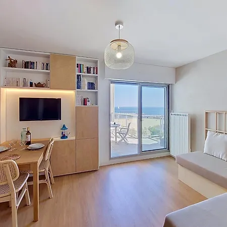 Claire-5 By Interhome *